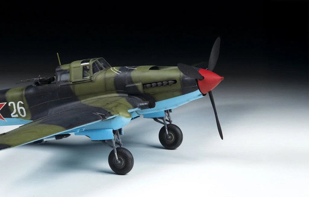 Zvezda Military Air - Il-2 Sturmovik Attack Aircraft (1943) - Z4826 - Product Image